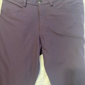 Mens Lululemon 32 x 32L pants